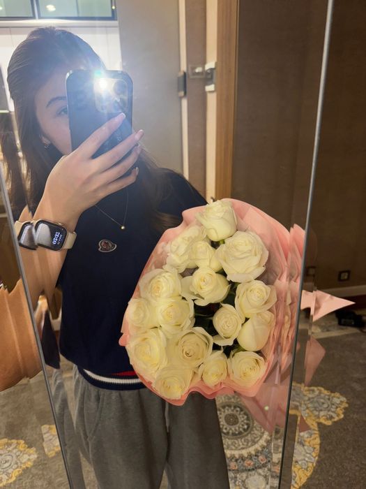 Букет белые розы 17шт свежие