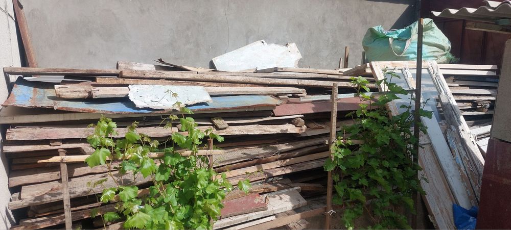 Продаются доски для потолкаа