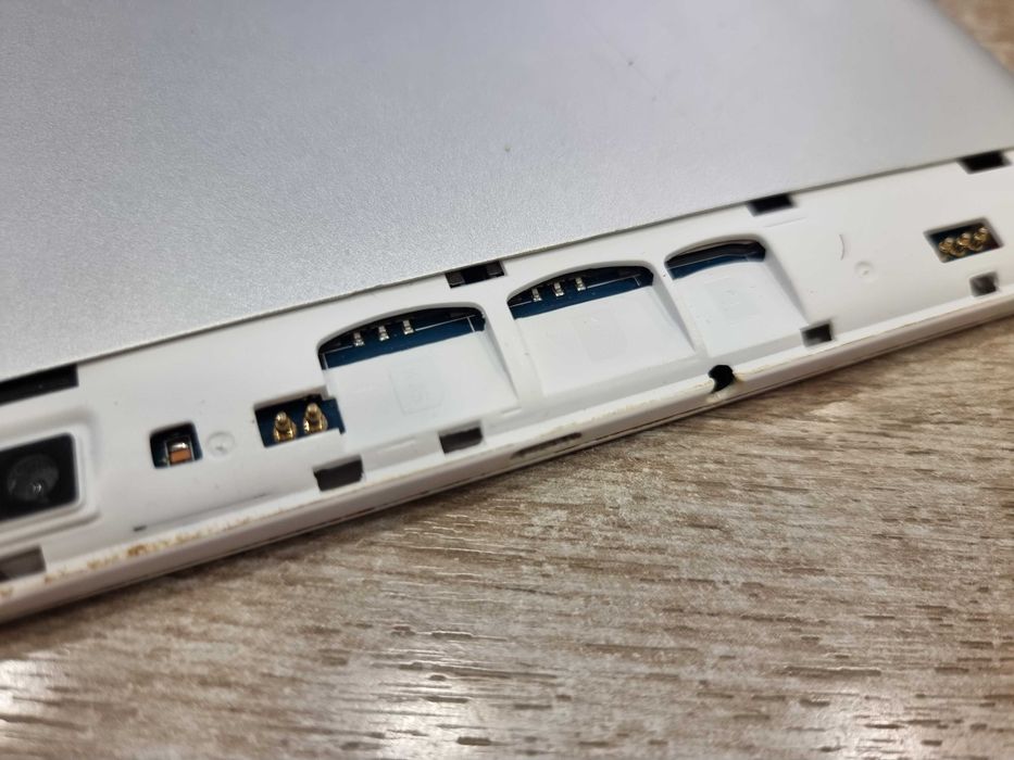 Таблет X-Style Tab  10.1” IPS HD с две сим карти