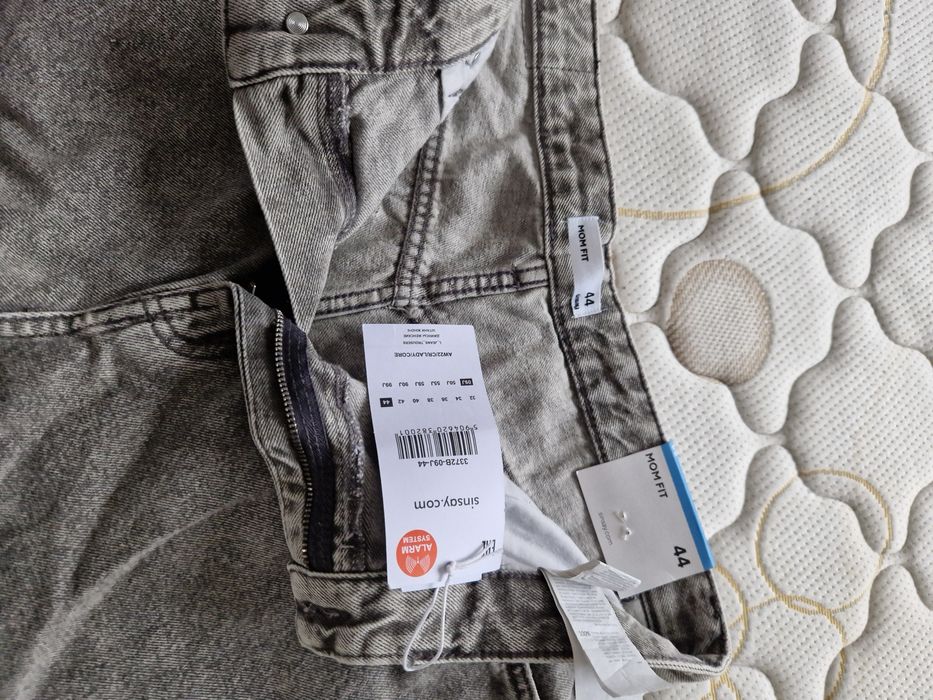 Дамски дънки-нови