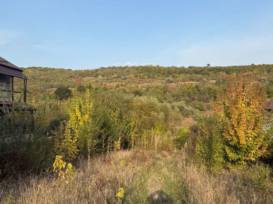 Teren Rediu 1.190 mp – Șoseaua Valea Rediului, Rediu – lângă Lacul Rediu – acces direct din strada principală