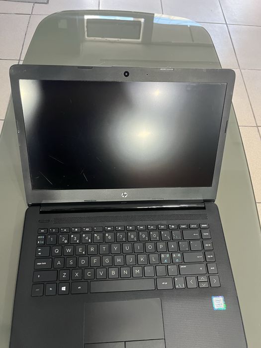 Vand laptop hp pavilion 14 i5 8250u ram 8gb ssd 256gnbfull hd