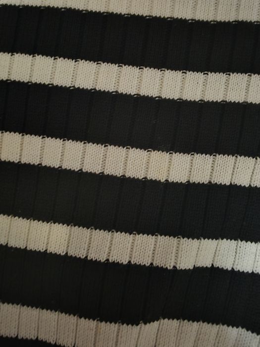 Блузи тип кроп топ N&M 10-12год