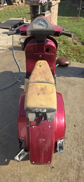 Vespa Pk 50 Hp pentru piese sau restaurare