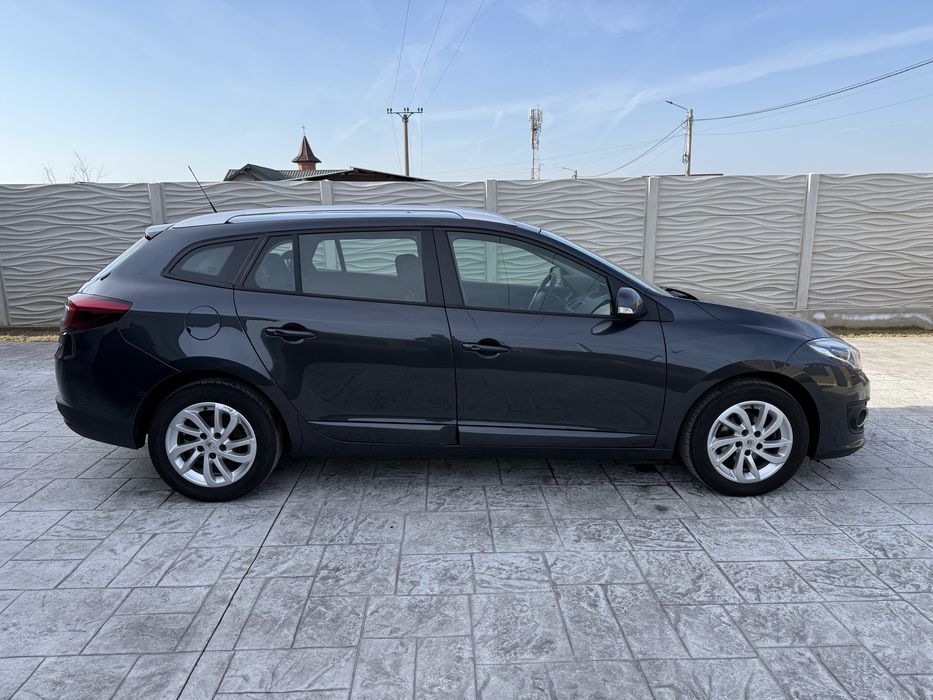 Megane Paris 2014, 1.5 dci 110 CP euro 5, Incalzire scaune,Lane assist