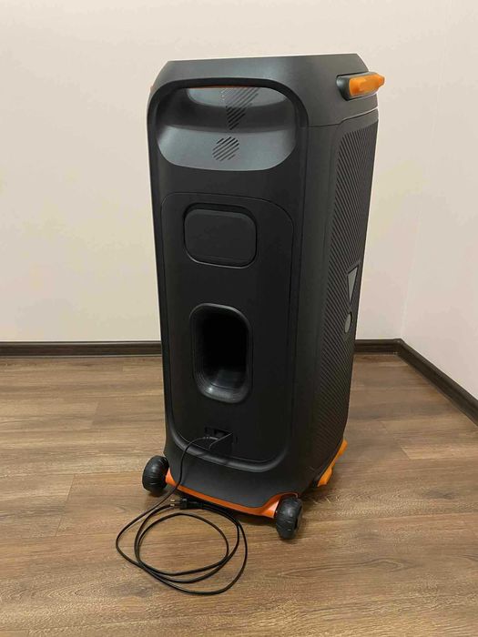Аудио система JBL Partybox 710