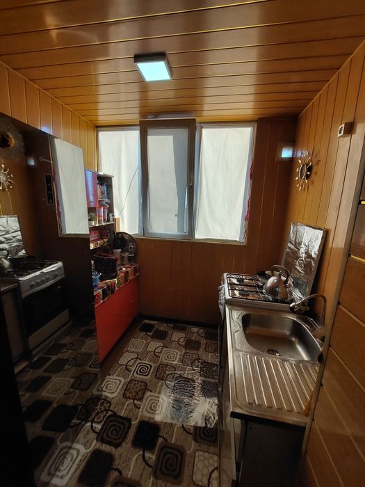 Продаётся 3 комнатная квартира