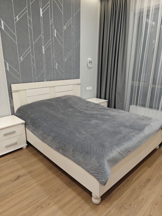 Продаю двуспальную турецкую кровать