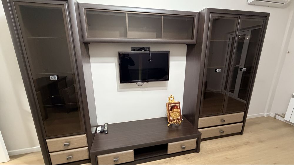 Стол и стенка турецкого производства