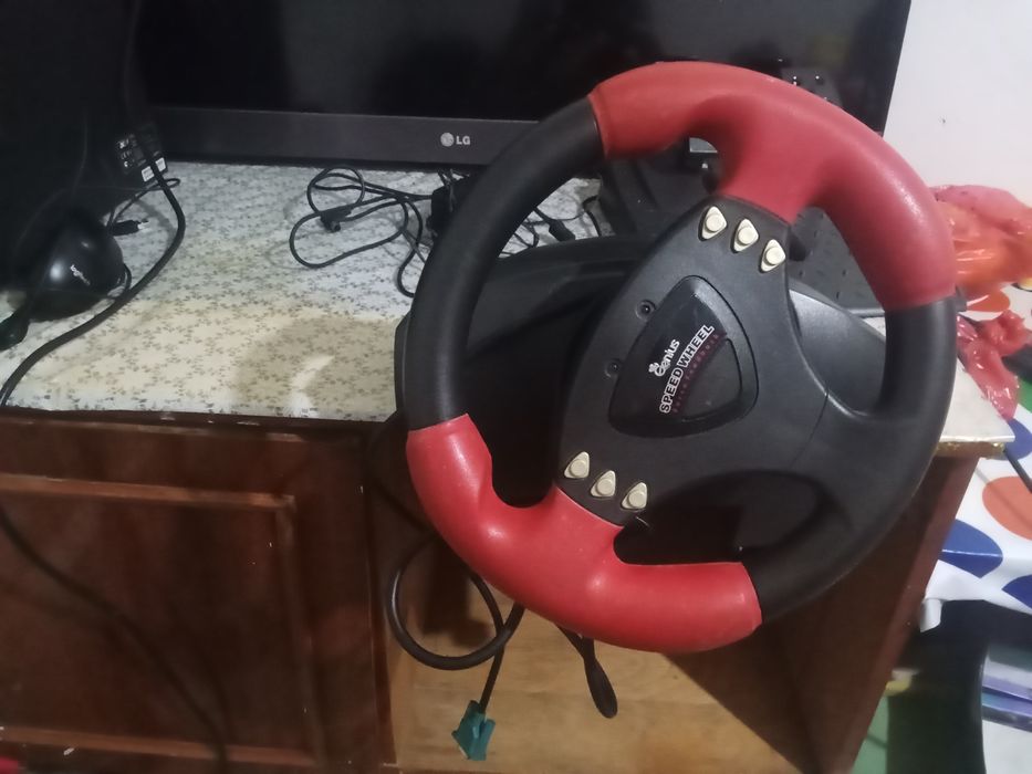 Продам игравой Руль