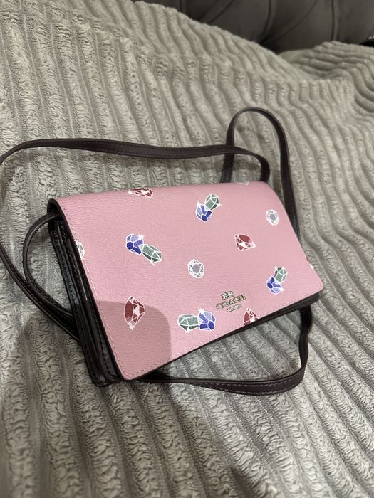 Disney × Coach — кожаная сумка-кроссбоди