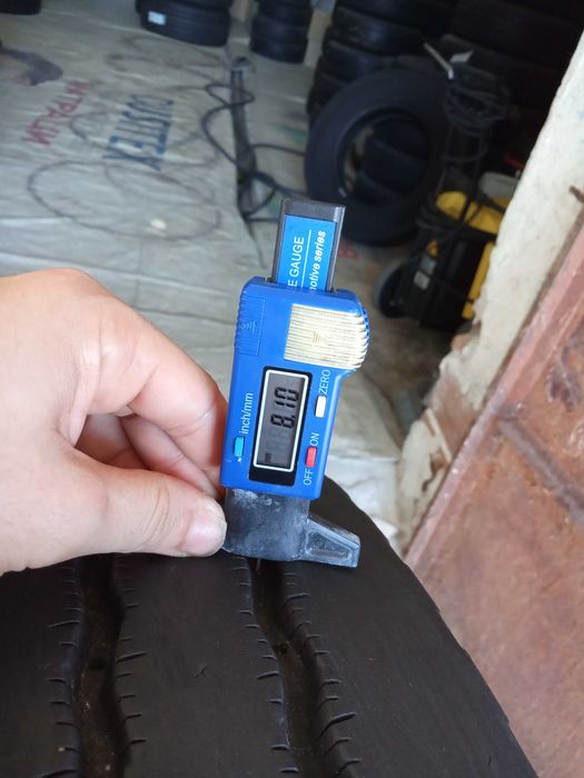 1 тежкотоварна гума 305/70R19.5 Michelin XZE2+ 147/145M M+S Germany