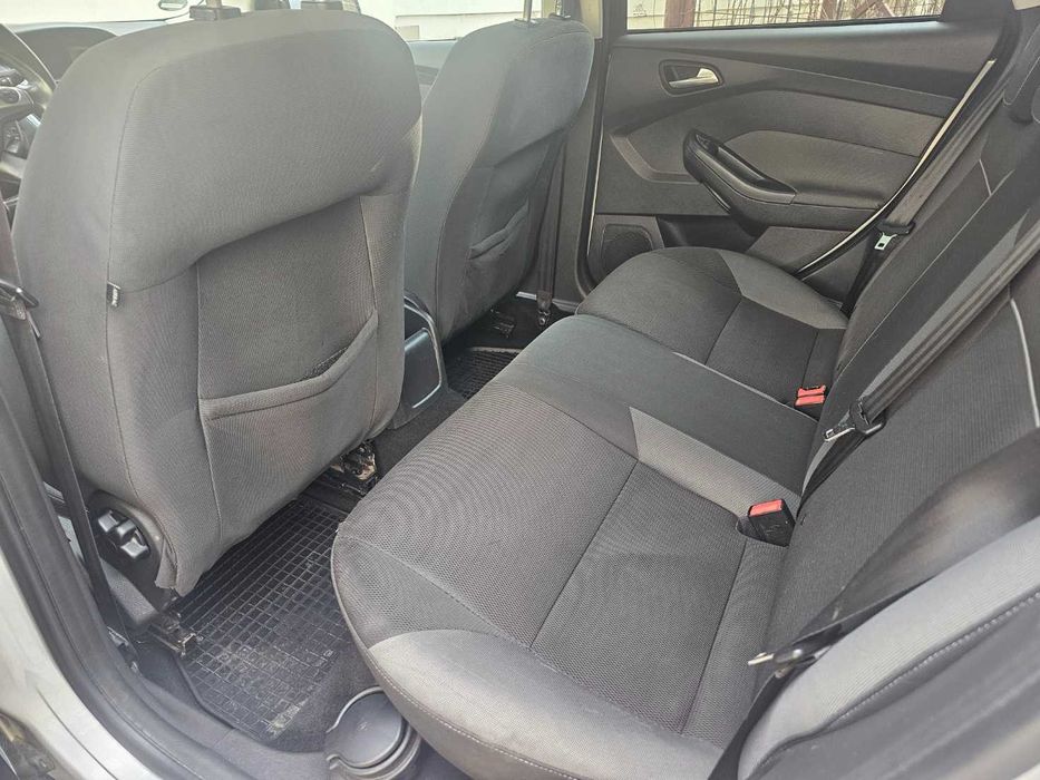 Vand Ford Focus Mk3 2011