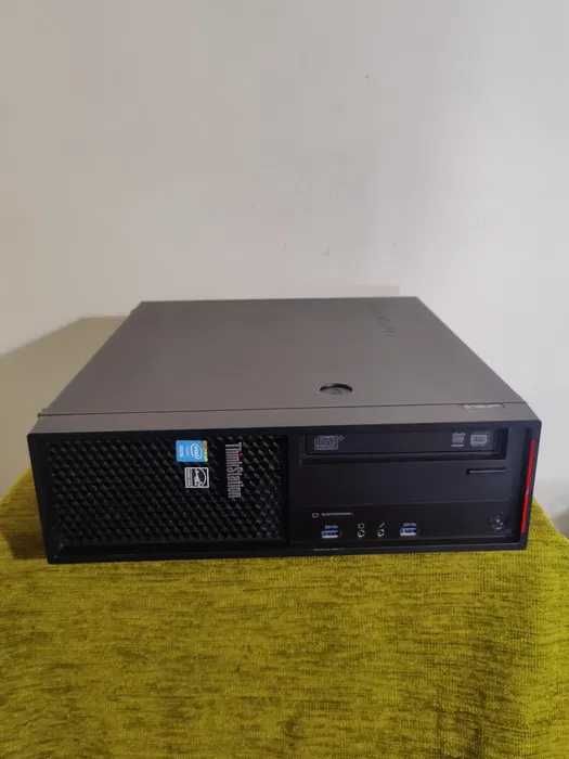 Pc/ calculator Lenovo Thinkstation P300, Intel xeon E3-1231 v3,ssd 512