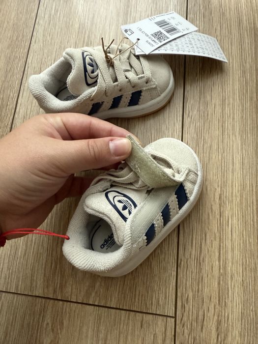 Adidas copii marimea 19