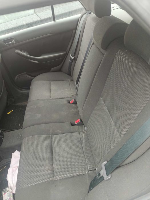 Toyota Avensis D-4D 2.2 D-CAT 177 CP