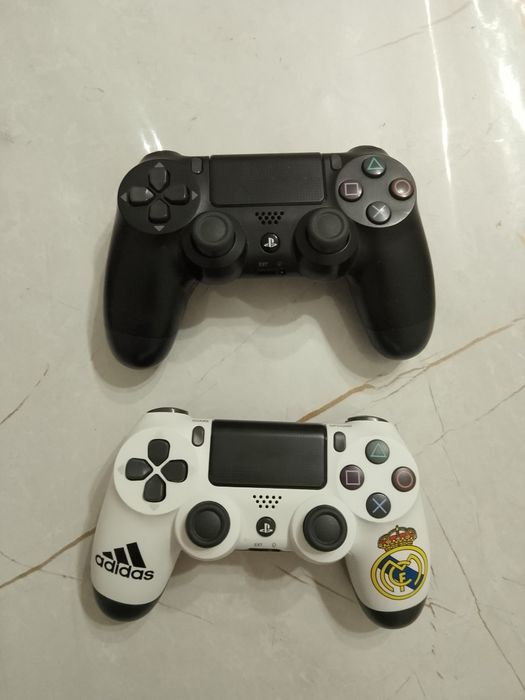 Сони плестейшн 4