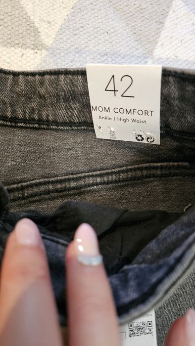 Нови дамски дънки Mango