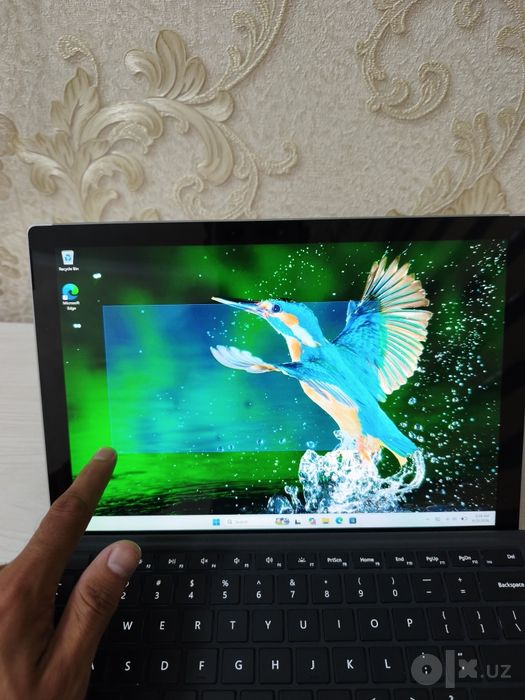 Microsoft Surface Pro 7