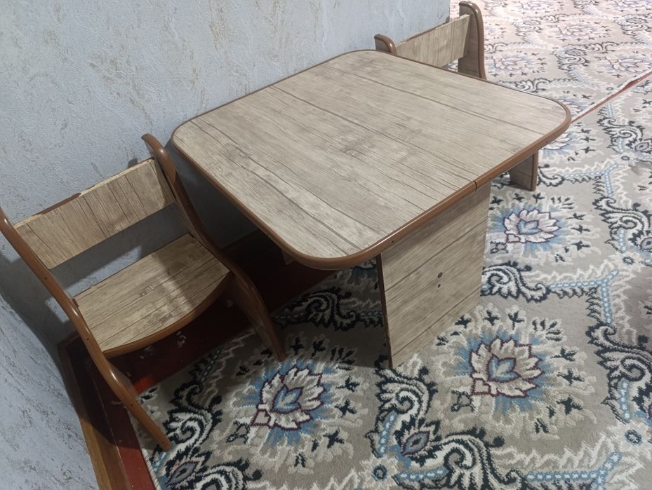 Детские стол и стулчики
