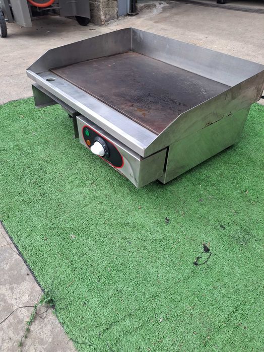 Професианална скара изцяло гладка