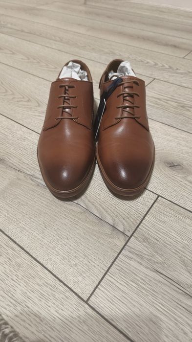 Tommy Hilfiger кафяви обувки  45 номер