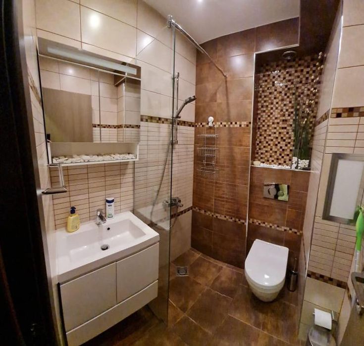 Дава се под наем Тристаен апартамент в София, Лозенец - 86 кв.м за 900 € - Снимка #6