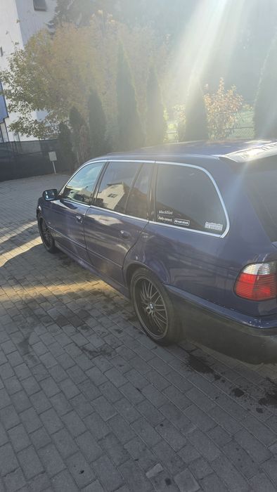 BMW 5 Series 2000 — imagine 3