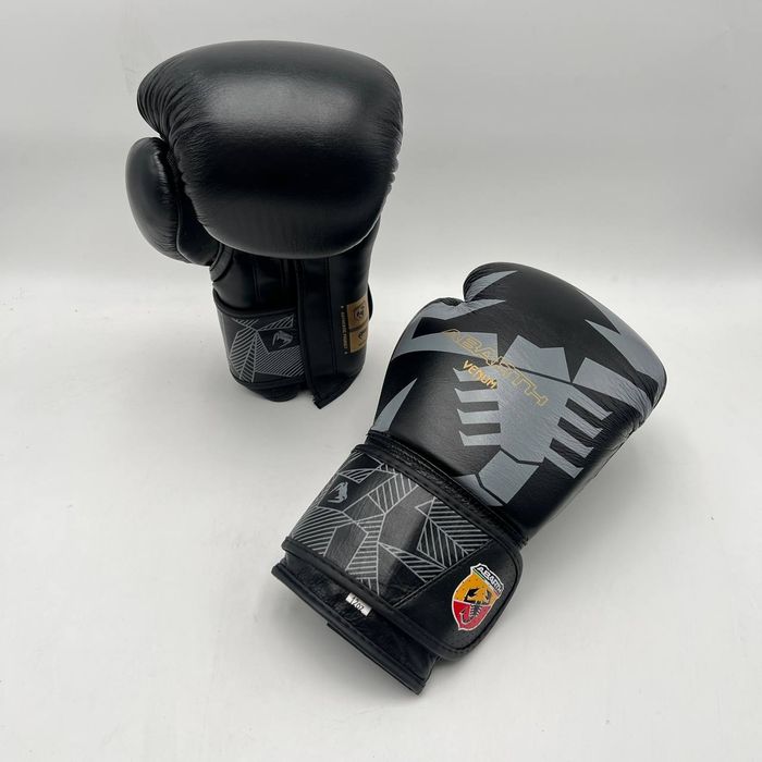 Боксерские перчатки комплект набор  VENUM 3в1