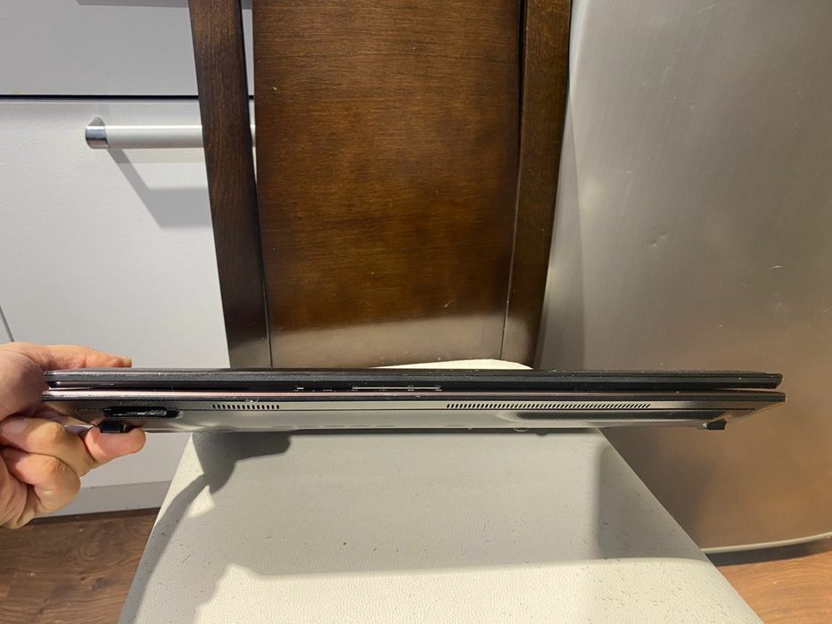 ASUS intel core i7/Nvidia GeForce/ozu 8GB/SSD