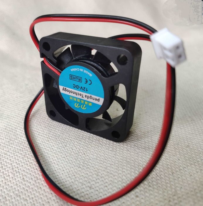 Кулер вентилятор DC 5, 12V  40х40х10 2pin