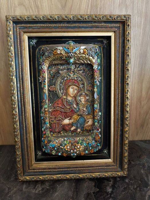 Продавам Уникална Ръчно Изработена Икона „Св. Богородица Казанска“