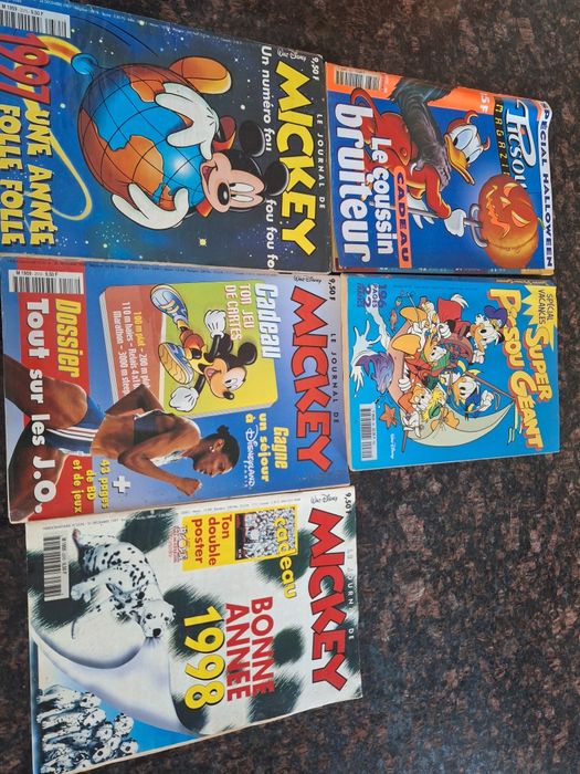 Комикси ,списания