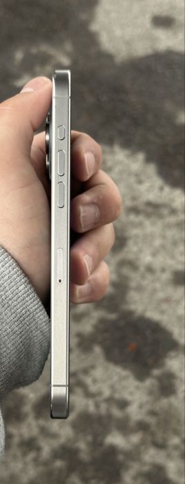 Iphone 15 pro max продается отличное состояние