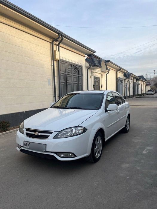 Жентра 2020-йил автомат каробка сотилади.