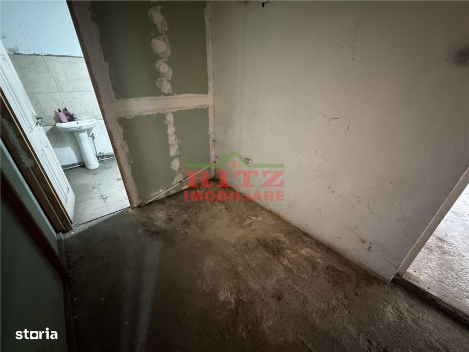 NOU! Sp. comercial, S=97 mp, cu teren 117 mp, zona Orasul de Jos!