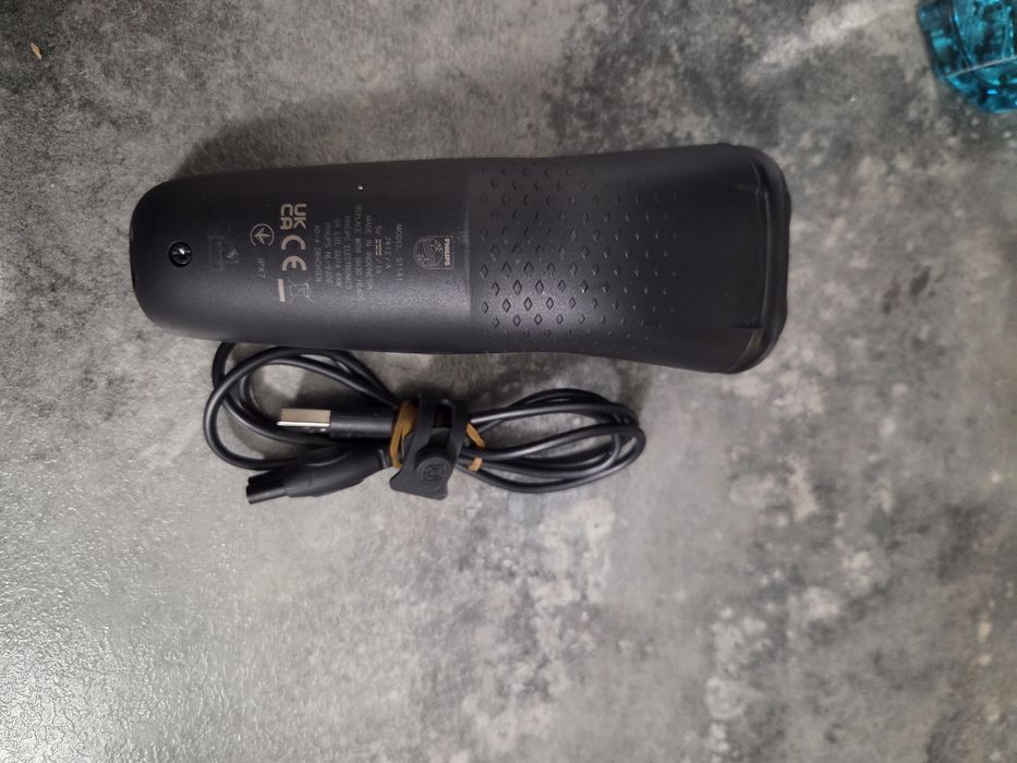 Aparat de ras PHILIPS Seria  S1141 / O77I46I478