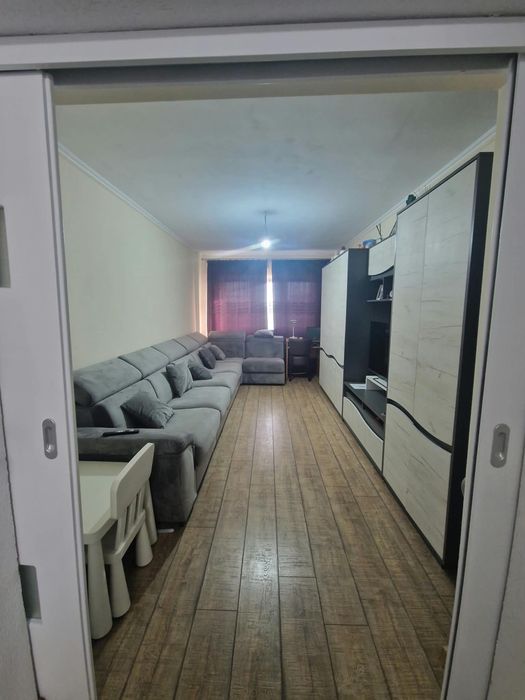 Apartament cu 4 camere 120 m2 construiți 100 m2 utili et 3/8 2 băi în cart Micro 17 BDUL Independentei