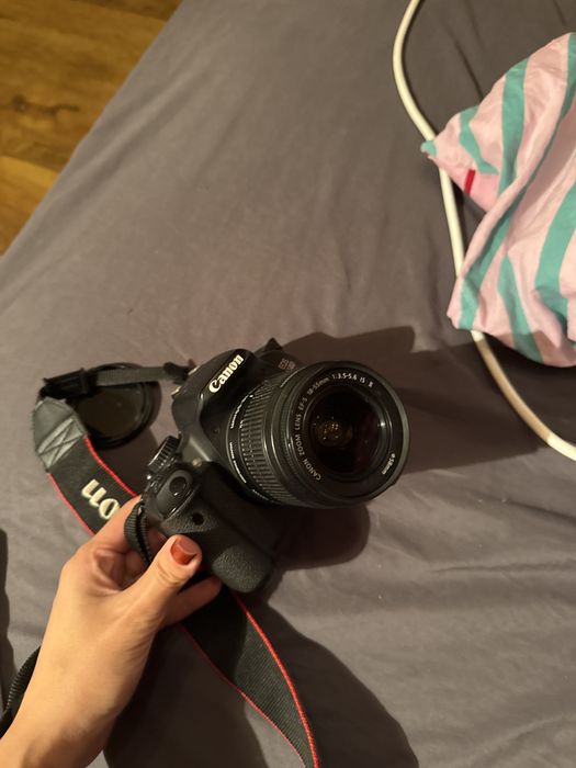 Canon 650D фотокамера