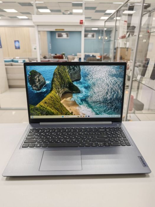 Ноутбук Lenovo 82RK