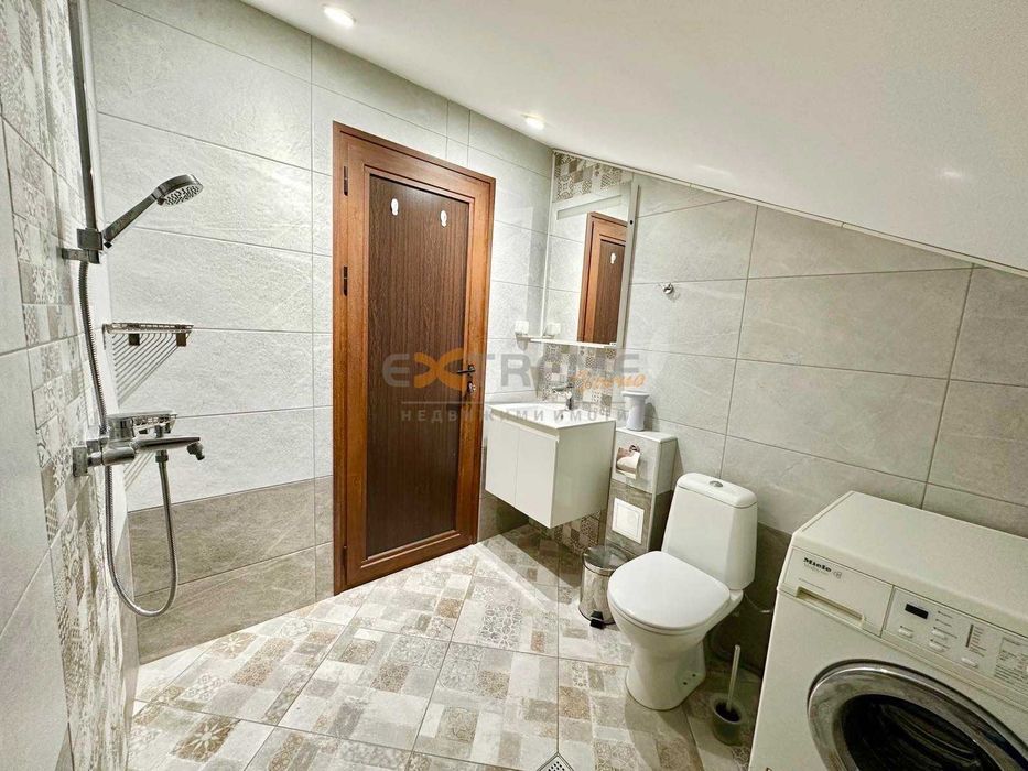 Продава се Къща в Варна, Изгрев - 221 кв.м за 2489 €/кв.м - Снимка #17