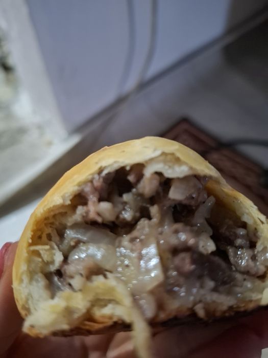 Самса пирожкийй сосиска