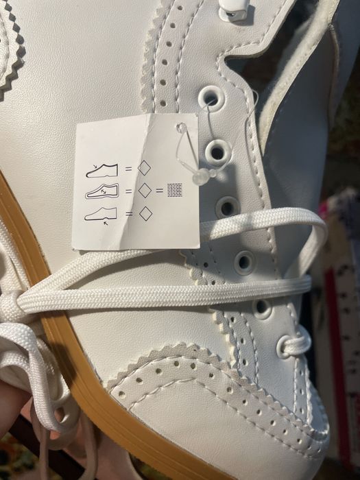 Продам новые коньки Roces 37 размер