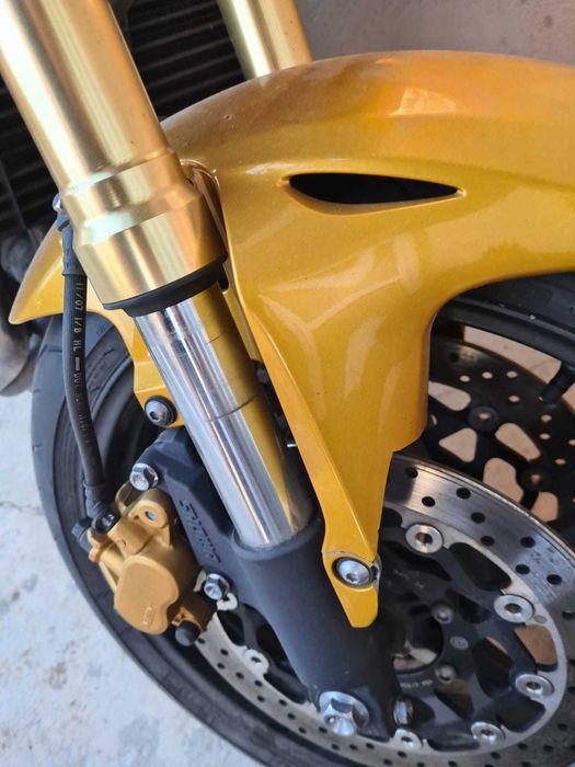 Honda Hornet 2008 + armura si genunchiere!