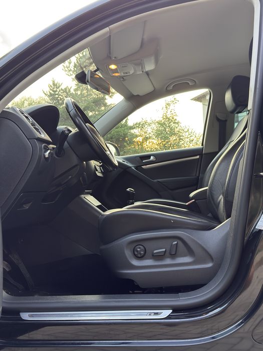 Volkswagen Tiguan R-Line 2.0 TDI | 2013 | Piele | Scaune Electrice