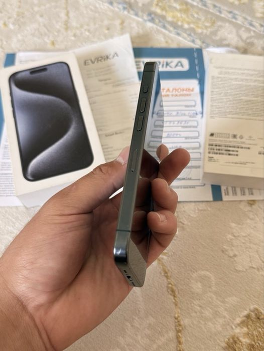 продам срочно iphone 15 pro