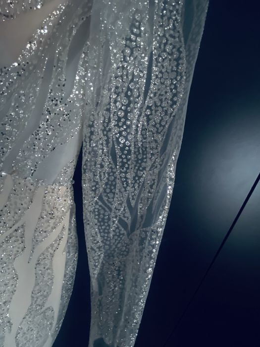 Rochie de mireasa cu trena in spate + voal