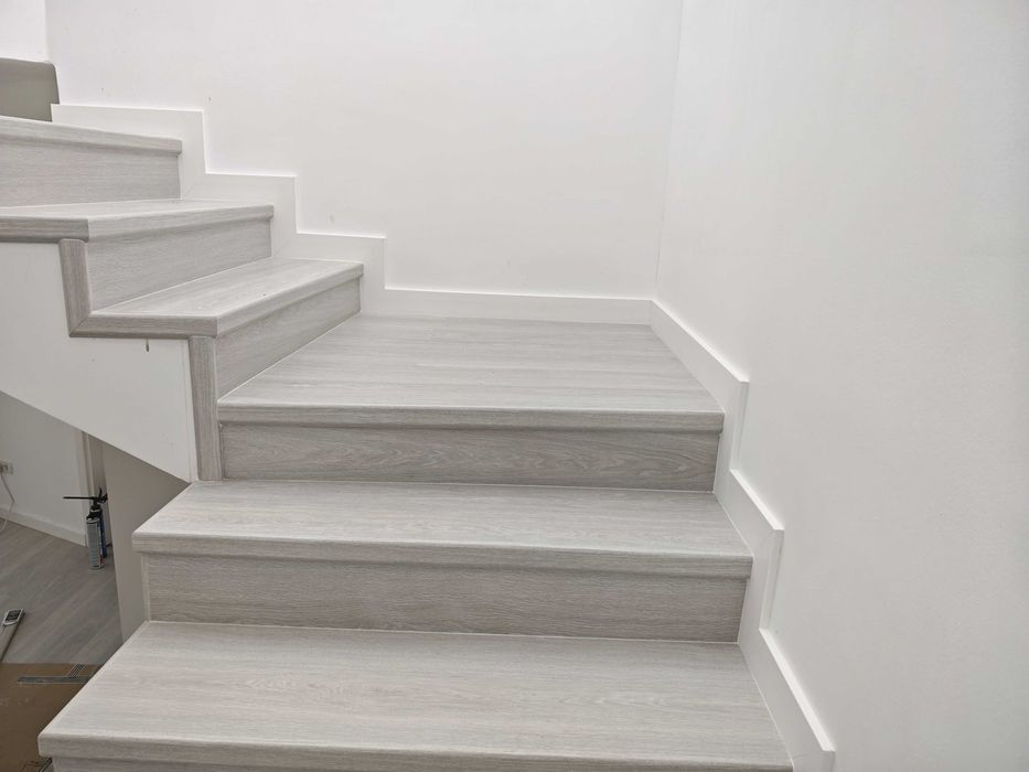 Parchet SPC, laminat, stratificat, montaj plinte.