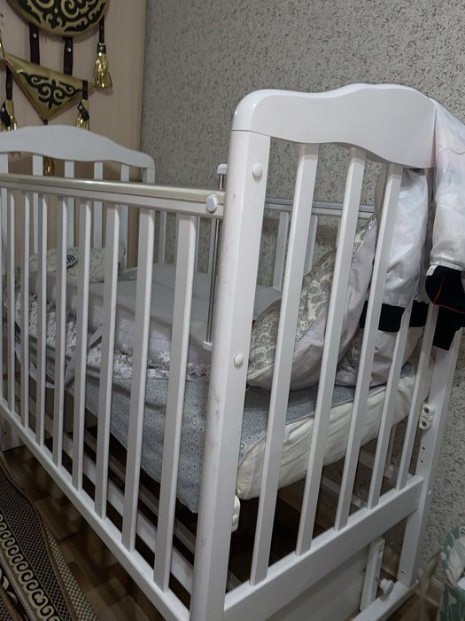 Кровать для детей(манеж)