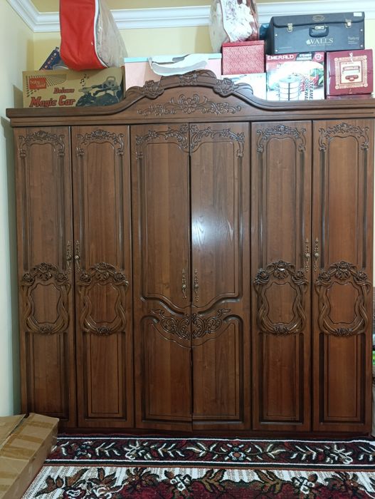 Spalniy garnitur holati alo srochna sotaman